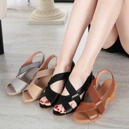 Sandalias elásticas de tacón grueso